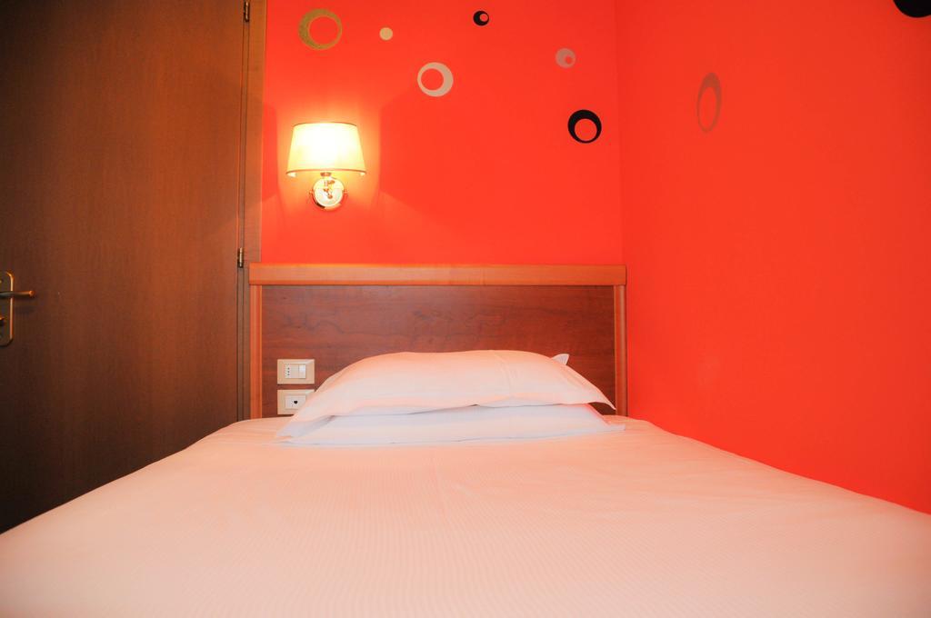 Hotel Marco Effe 메스트리노 객실 사진